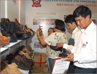 Việt Nam không bán phá giá giày mũ da vào thị trường châu Âu