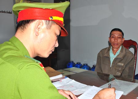 Lật tẩy kẻ có tài "chạy án"