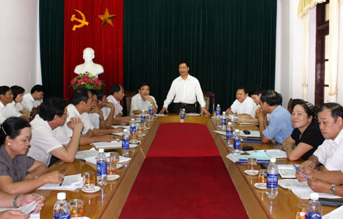 Bàn giải pháp đẩy nhanh tiến độ xây dựng nông thôn mới tại Phú Bình