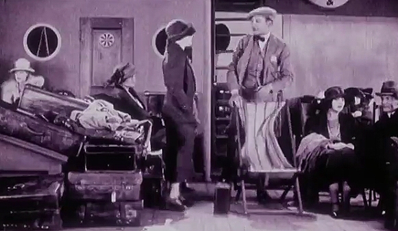 Phim cổ của Alfred Hitchcock được tung lên mạng