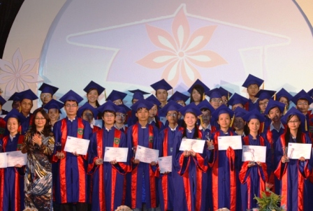 800 học sinh, sinh viên nhận giải Hoa Trạng Nguyên