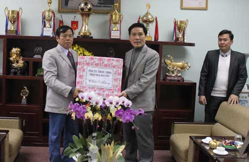 Lãnh đạo tỉnh chúc Tết các đơn vị