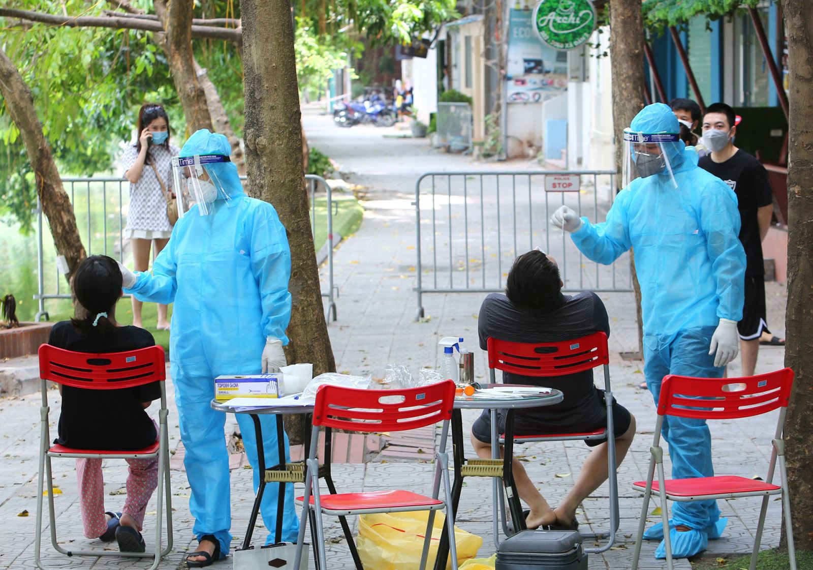 Sáng 27-7, Hà Nội có thêm 19 ca dương tính mới