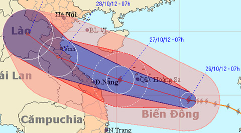 Đêm mai bão Sơn Tinh đổ vào miền Trung