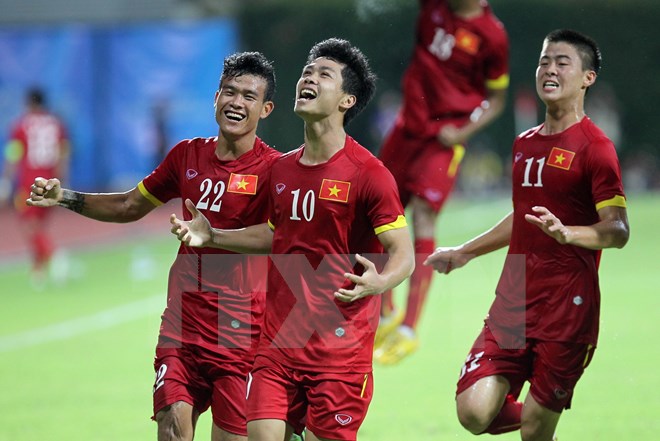 Công Phượng tỏa sáng, U23 Việt Nam thắng vùi dập U23 Malaysia