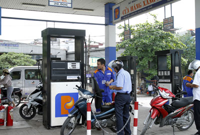 CPI đột ngột tăng cao, lo ngại tái lạm phát