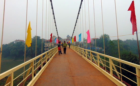 Niềm vui từ cây cầu mới