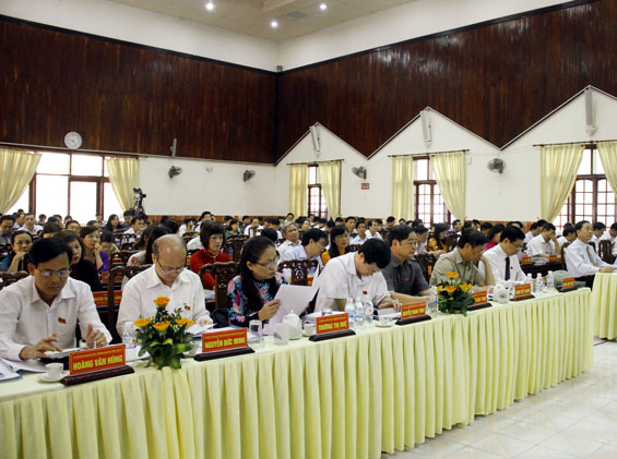 Khai mạc kỳ họp thứ 12, HĐND tỉnh khóa XII