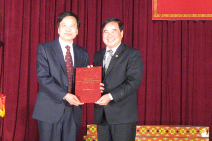 Bổ nhiệm  Giám đốc Đại học Thái Nguyên