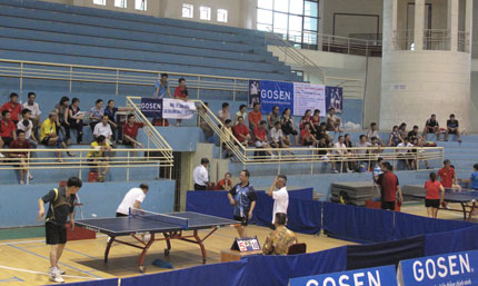 Gần 300 vận động viên tham gia Giải cầu lông- bóng bàn CNVC lao động