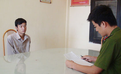 Truy lùng nhóm đối tượng dùng súng bắt cóc Phó Công an xã