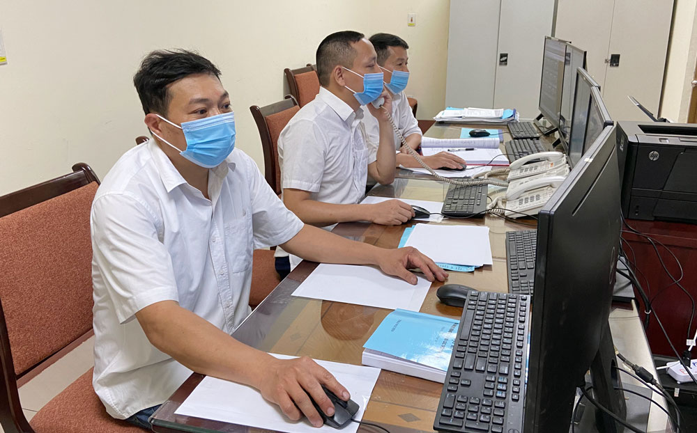 Chủ động cách ly Trung tâm Điều khiển xa