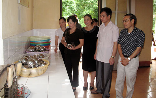 Kiểm tra công tác phổ cập giáo dục mầm non tại Võ Nhai