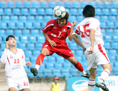 Hà Nội Tràng An I tạm giành vị trí đầu 