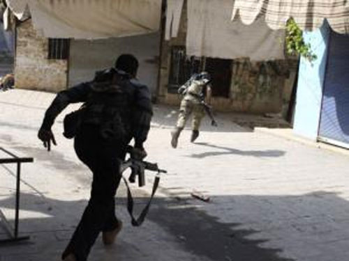 26 sĩ quan Syria đào thoát sang Thổ Nhĩ Kỳ