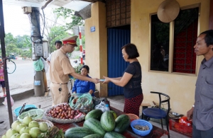 Nỗi lo trên những đường ngang