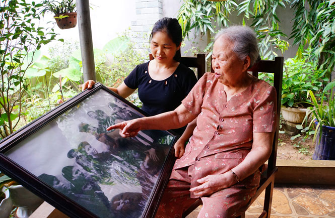 Gặp cô thôn nữ trong bức ảnh bên Bác năm xưa