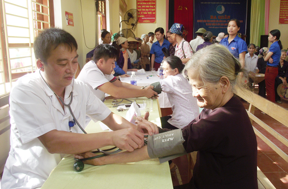 Phát huy tinh thần xung kích của thanh niên