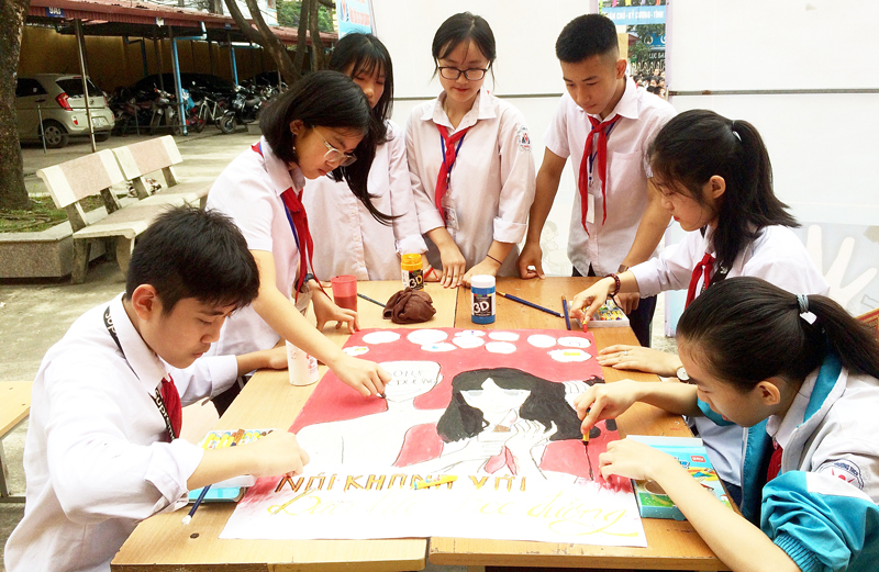 Thi giáo viên dạy giỏi bậc THCS cấp tỉnh