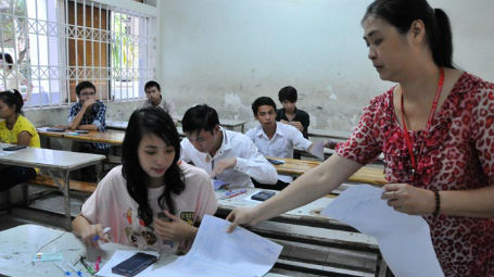 Nghịch lý tiếng mẹ đẻ