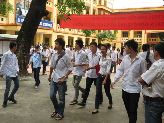 Triển khai thí điểm dạy học tiếng Anh THPT từ năm học 2013 – 2014