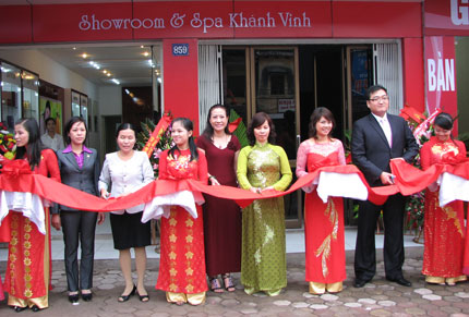 Khai trương showroom mỹ phẩm Javin Hàn Quốc