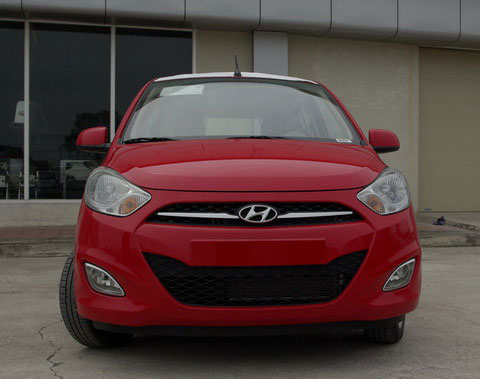 Xe Hyundai giá 371 triệu đồng về Việt Nam