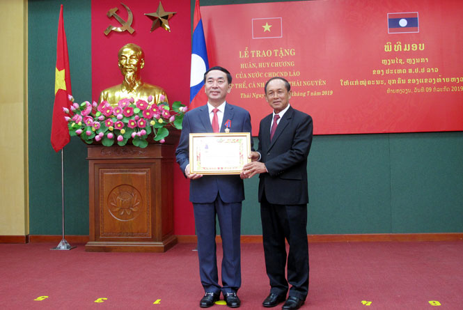 Đoàn lãnh đạo tỉnh Luông Pha Băng thăm và làm việc tại tỉnh Thái Nguyên