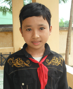 Cậu bé mồ côi và ước mơ giản dị