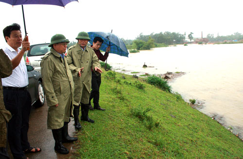 Lãnh đạo tỉnh kiểm tra công tác phòng, chống lụt bão tại các địa phương