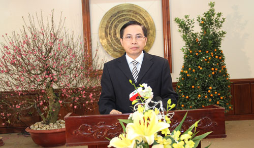 Thư chúc Tết của đồng chí Chủ tịch UBND tỉnh tới đồng bào, chiến sĩ