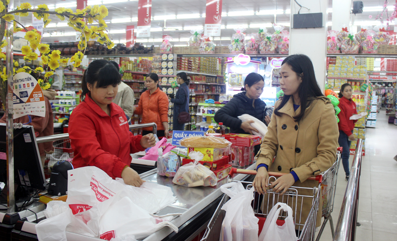 Tổng mức bán lẻ hàng hóa và doanh thu dịch vụ tiêu dùng ước đạt 3.724 tỷ đồng