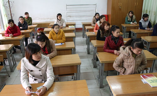 Hơn 700 thí sinh tham gia thi tuyển viên chức ngành Giáo dục