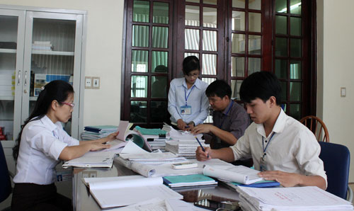 Nỗ lực hoàn thành kế hoạch được giao