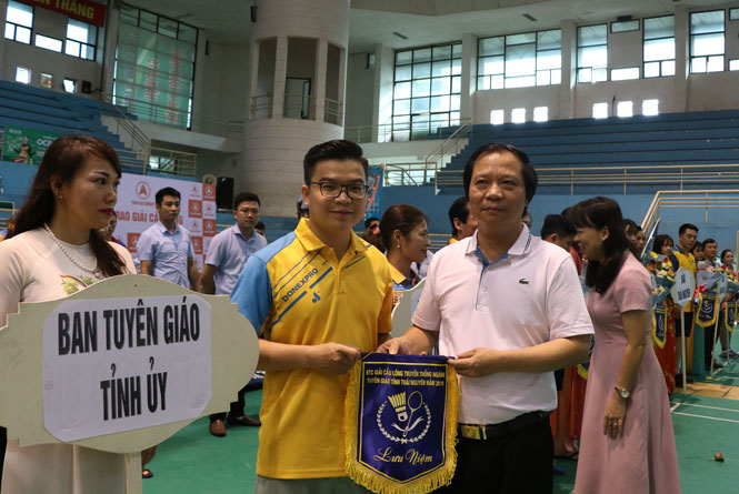 Giải Cầu lông truyền thống ngành Tuyên giáo