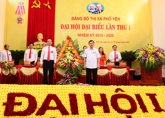 Khai mạc Đại hội Đảng bộ thị xã Phổ Yên lần thứ I