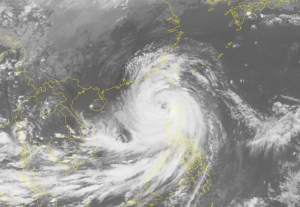 Siêu bão Mangkhut đã đi vào Biển Đông và thành bão số 6