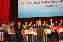 Giải thưởng “Tài năng khoa học trẻ Việt Nam”