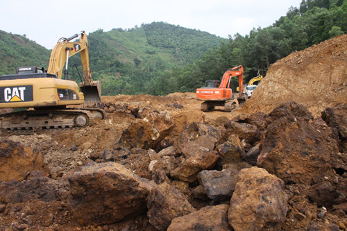 Tháo gỡ khó khăn cho ngành công nghiệp khai khoáng