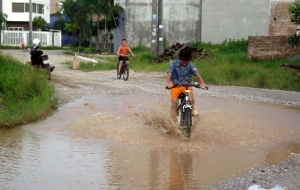 Nguy cơ xảy ra tai nạn giao thông… trong khu dân cư mới