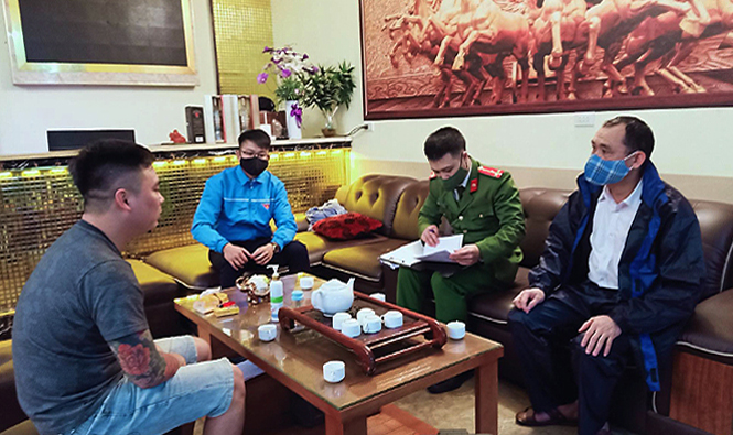 Kiềm chế sự gia tăng của các loại tội phạm và tệ nạn xã hội