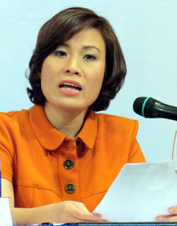 B&agrave; Lan Hương tại cuộc họp b&aacute;o 27/3. Ảnh: An Nhơn.