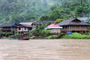 Vấn vương “hồ trên núi”