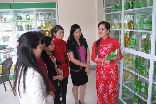 Khai trương cửa hàng bán chè an toàn