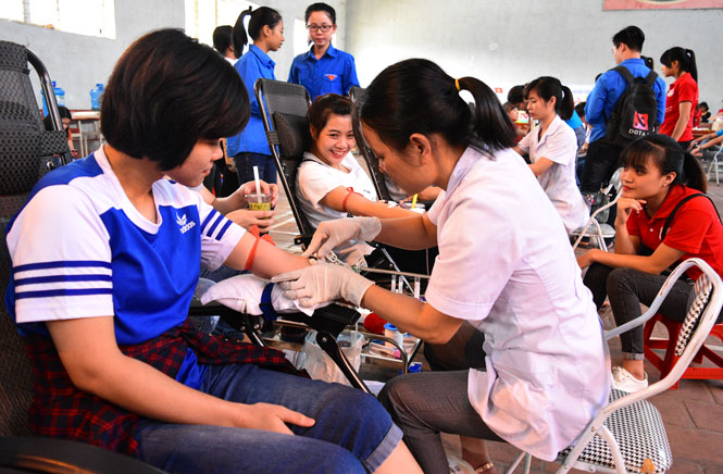 Tạo nguồn sinh lực mới cho Đảng