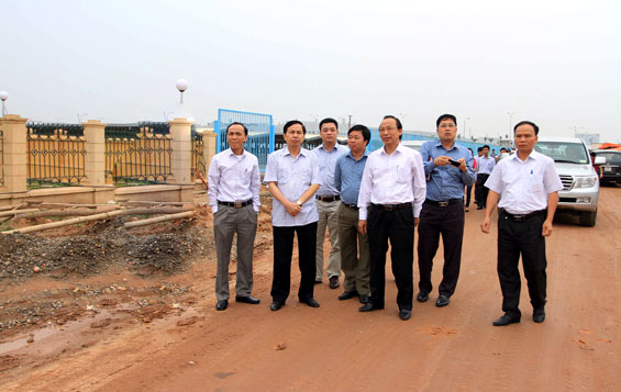 Tập trung giải quyết vướng mắc trong đầu tư hạ tầng tại Samsung