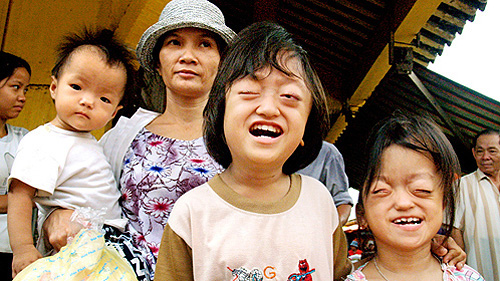 Bộ ảnh “Vết sẹo chiến tranh Việt Nam” đến Seoul