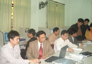 "Đoàn kết, nhất trí, tất cả vì nhiệm vụ chung"