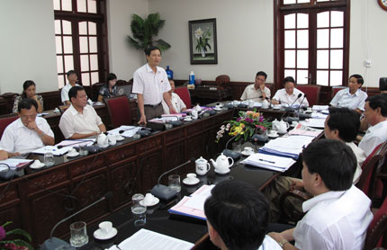 Ngày làm việc thứ hai kỳ họp thứ 14, HĐND tỉnh khóa XI