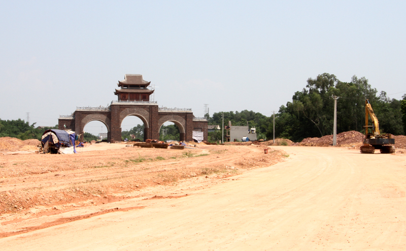 Tập trung tháo gỡ vướng mắc, đẩy nhanh tiến độ thực hiện các dự án